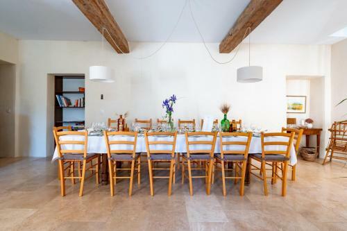 G�te Les Tours - G�te de Groupe En Provence