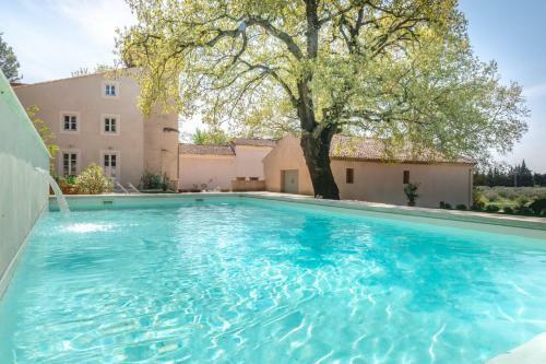 G�te Les Tours - G�te de Groupe En Provence