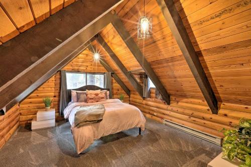 Sophies Getaway Updated Cabin About 1 Mi To Hiking!