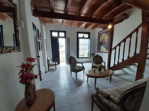 2g2-1 Duplex Apartment In The Old City Getsemani