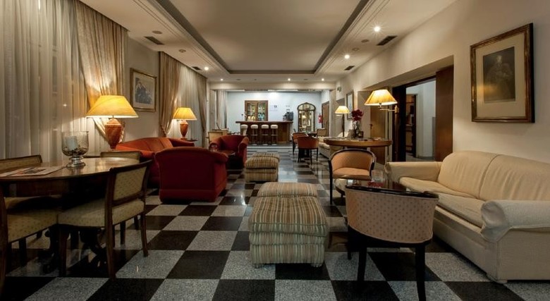 Hotel M�tropole