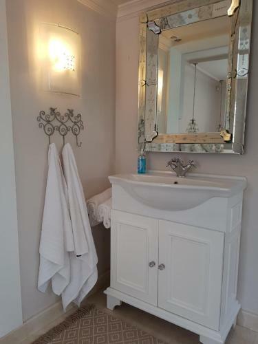 Apartamento Westcliff Cottage