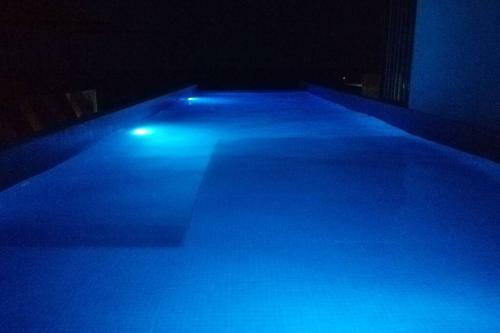 Apartamento Upscale 1 Bedrm/across Beach/supmrkt/2x1catamaran