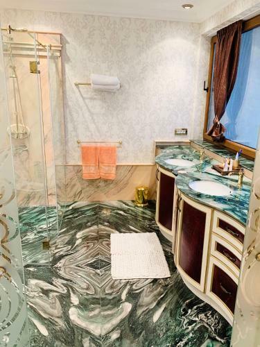 La Mer Luxury Penthouse Apartment