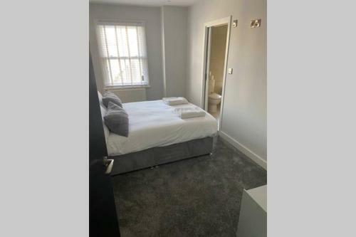 Beachside Apartment In The Centre Of Town