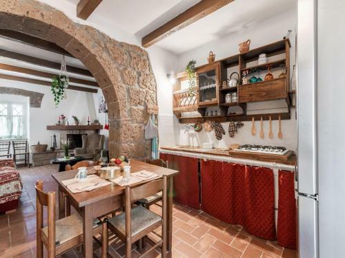 Pleasing Holiday Home In Elmo-sorano With A Whirpool