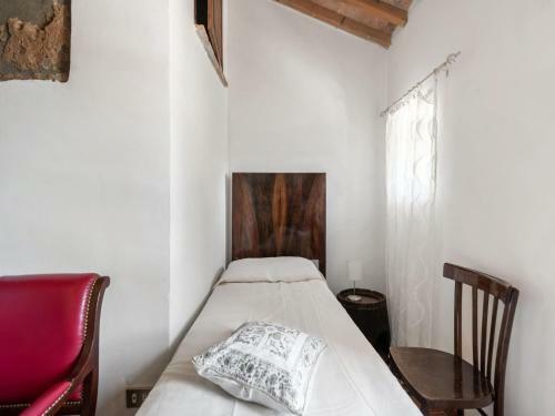Pleasing Holiday Home In Elmo-sorano With A Whirpool