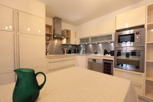 Apartamentos L'escalier Du Ch�teau - T4 Duplex 9 Couchages