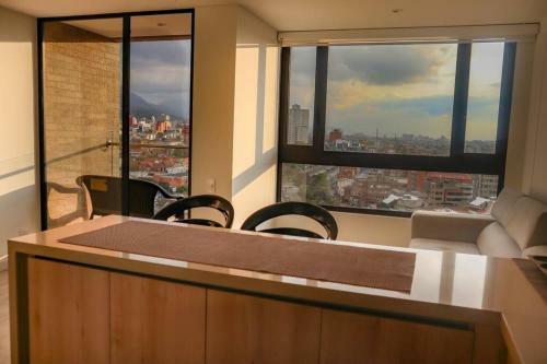 Arriendo Espectacular Apartamento Zona Financiera