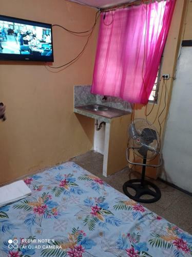Hostal Hospedaje Atarazana