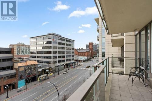 Apartamento Relaxing Condo In Falls Downtown Victoria