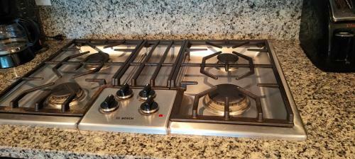 Apartamento Relaxing Condo In Falls Downtown Victoria
