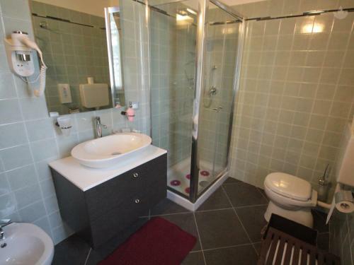 Hostal Top Residence Arioli