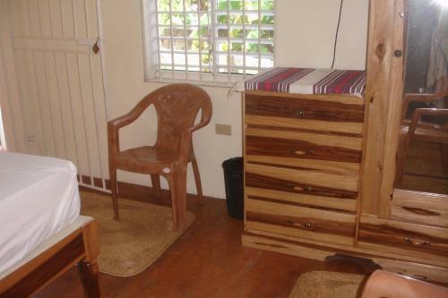 Bed & Breakfast Finjam Cottage