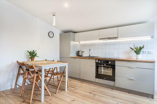 Good Vibes Apartment