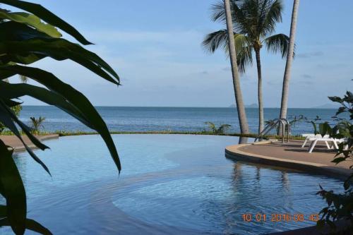 4 Bedroom Pool Villa 1 ~ 30 Seconds Walk To Beach