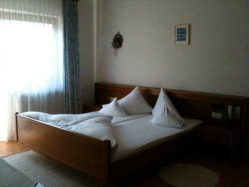 Bed & Breakfast Pension L�rchenhof