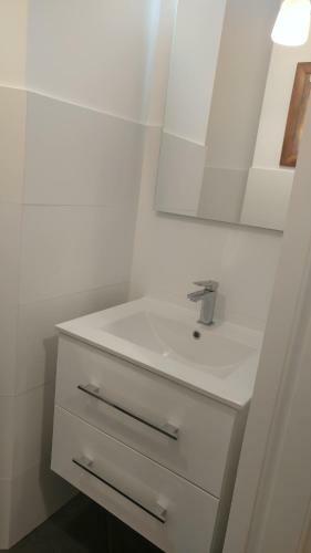 Apartament Wybickiego