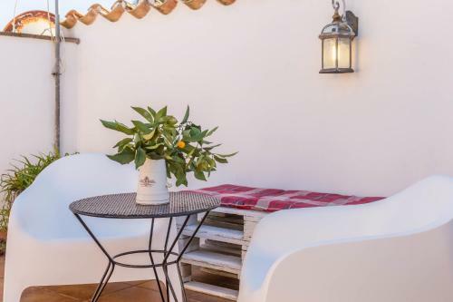 Mallorca Traditional Townhouse Holiday In Llubi