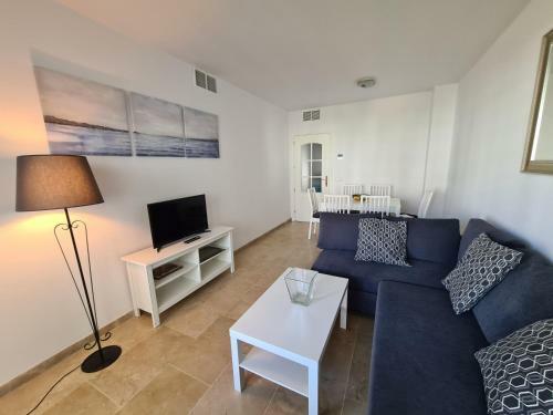 Lovely 2-bed Apartment In Marina de La Duquesa