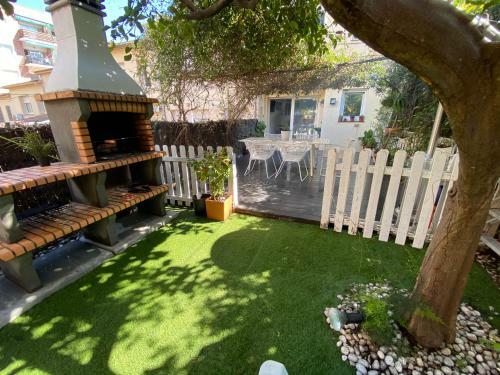 Casa En Masnou Junto A Playa Y Tren