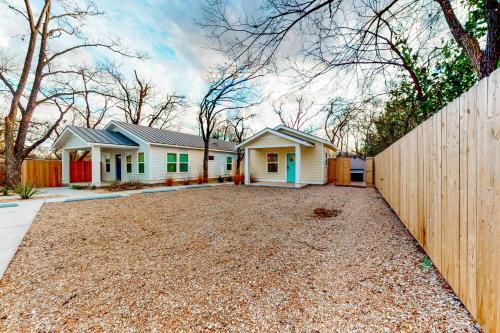 Cottages At The Grove