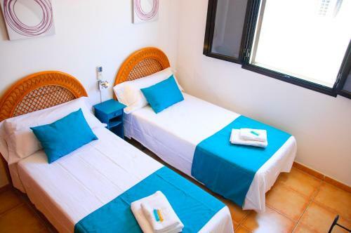 Villa Calamares With Heated Pool And Air Conditioning