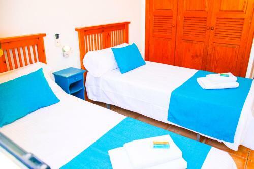 Villa Calamares With Heated Pool And Air Conditioning