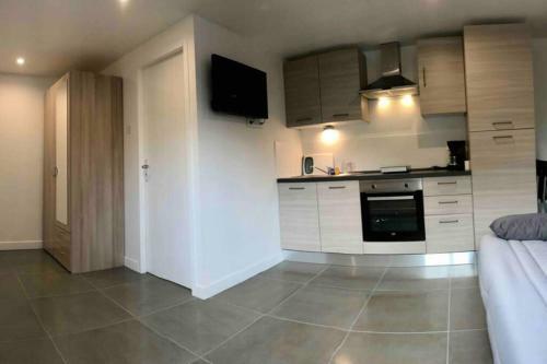 Villa Studio Occitanie 20 M2 Tout �quip� Avec Jardin
