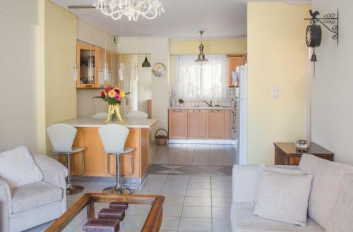 Artemis Central Apartment