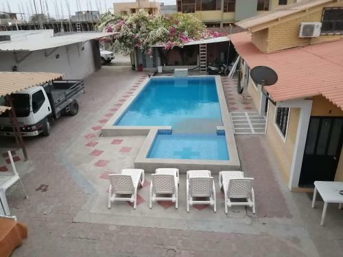 Hostal Casa Hospedaje Playas
