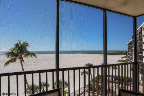 Apartamento Carlos Pointe 415 Condo