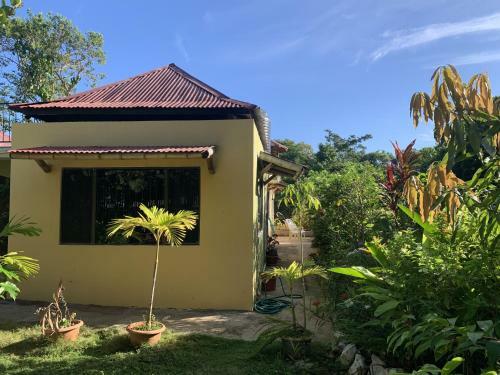 Bed & Breakfast Canjam Retreat