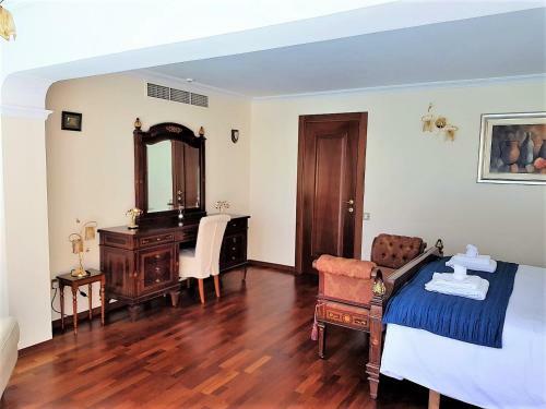 Limassol Beachfront Holiday Villa