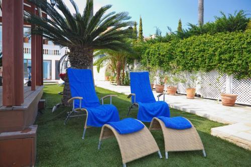 Limassol Beachfront Holiday Villa