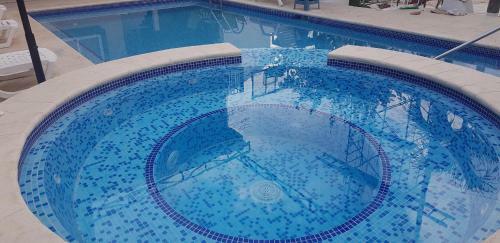 Maximos Petit Hotel