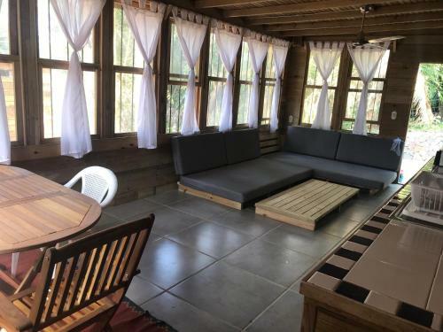 Roatan Bed & Breakfast Apartments
