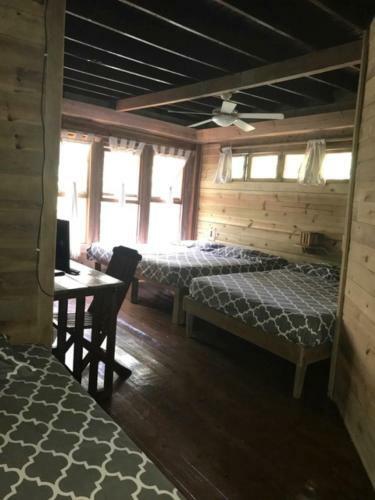 Roatan Bed & Breakfast Apartments