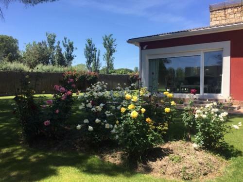 Hostal Casa de Sol, Piscina Y Jacuzzi En Comunidad de Madrid