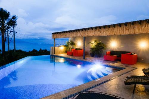 Hotel Av Suites