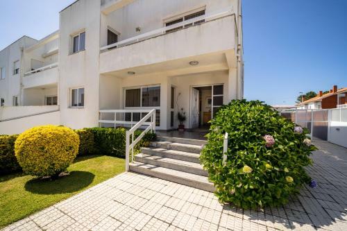Marinhas - Moradia V4 Com Piscina E Pr�ximo Da Praia - Esposende