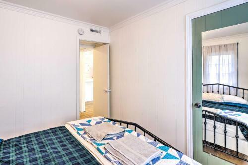 Cozy Home, Half Mi To Downtown, 4 Mi To Hikes!