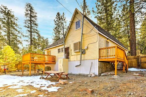 Cozy Home, Half Mi To Downtown, 4 Mi To Hikes!