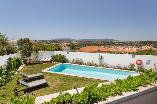 Altido Superb Villa With Pool, Terrace, Garden And Bbq
