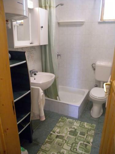 Apartment Balatonfenyves 5