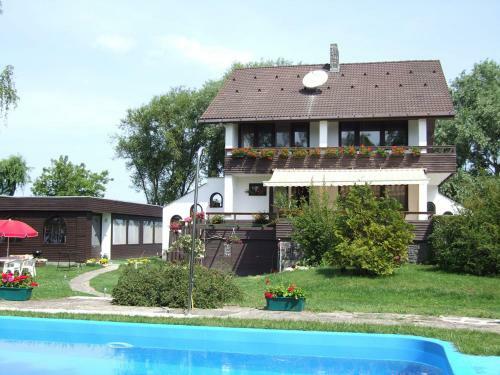 Bed & Breakfast P�ter Panzi�
