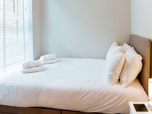 Pass The Keys Stunning 2 Bedroom Apartment In Uplands