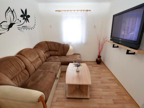 Cozy Apartment Near Forest In Bohemian