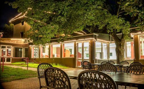 Szindb�d Wellness Hotel