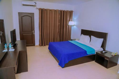 Riviera Tauyah Hotel